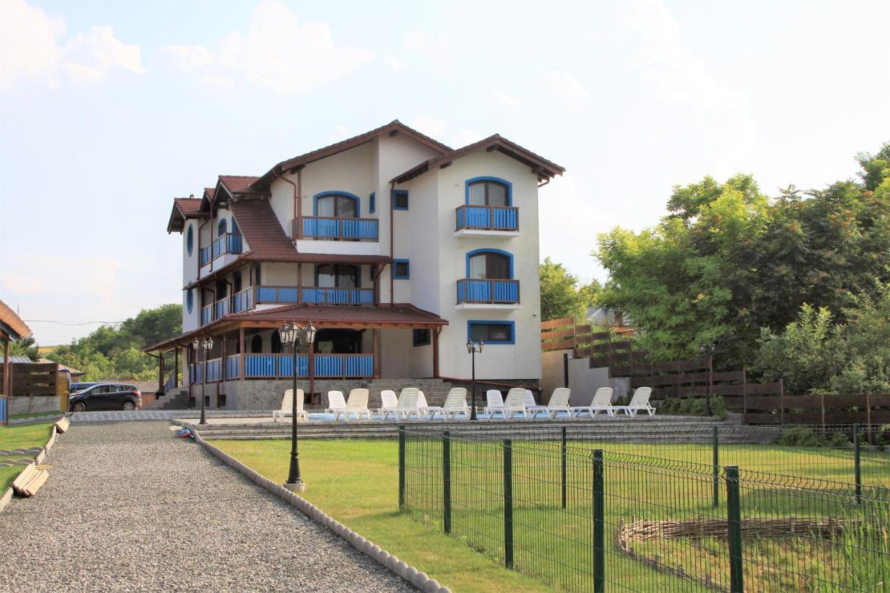 Camere De Inchiriat Băltenii de Sus Exteriör bild