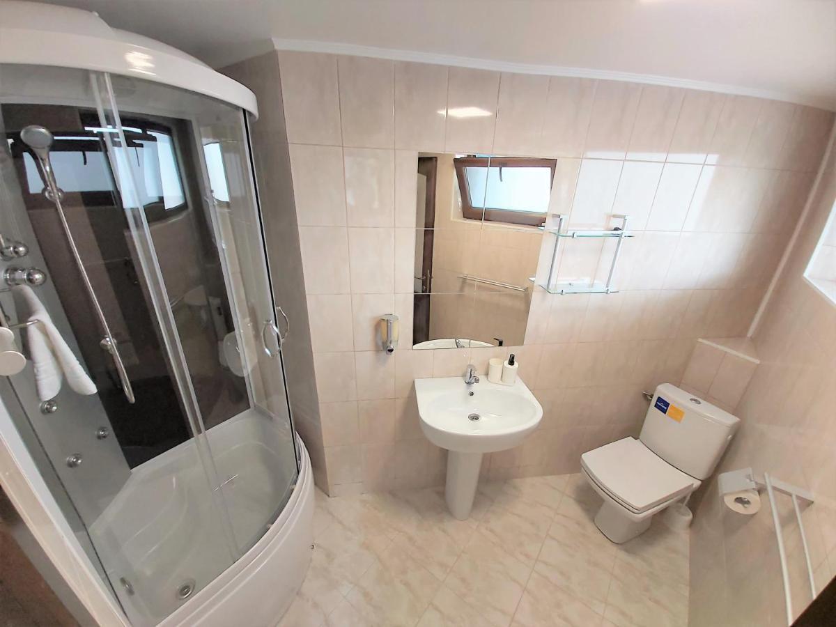 Camere De Inchiriat Băltenii de Sus Exteriör bild