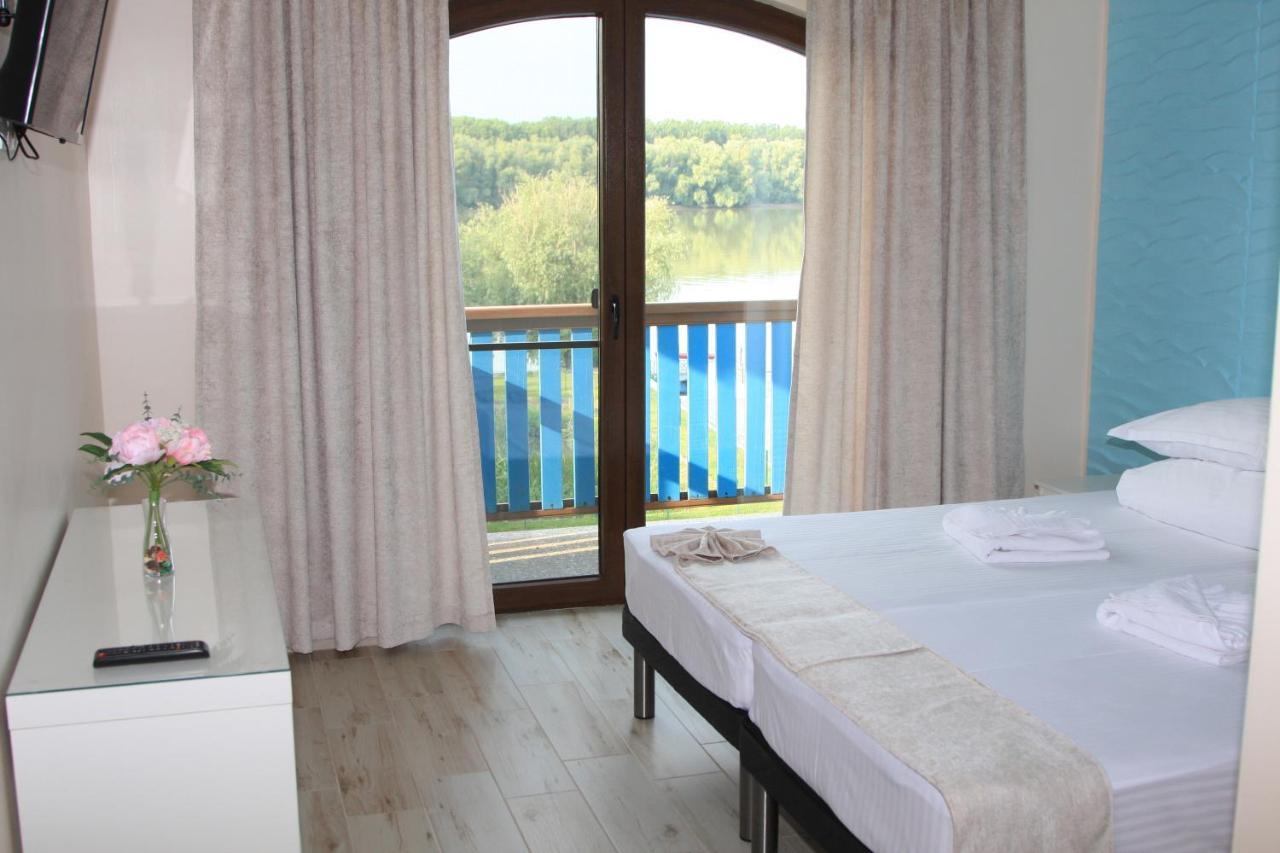 Camere De Inchiriat Băltenii de Sus Exteriör bild